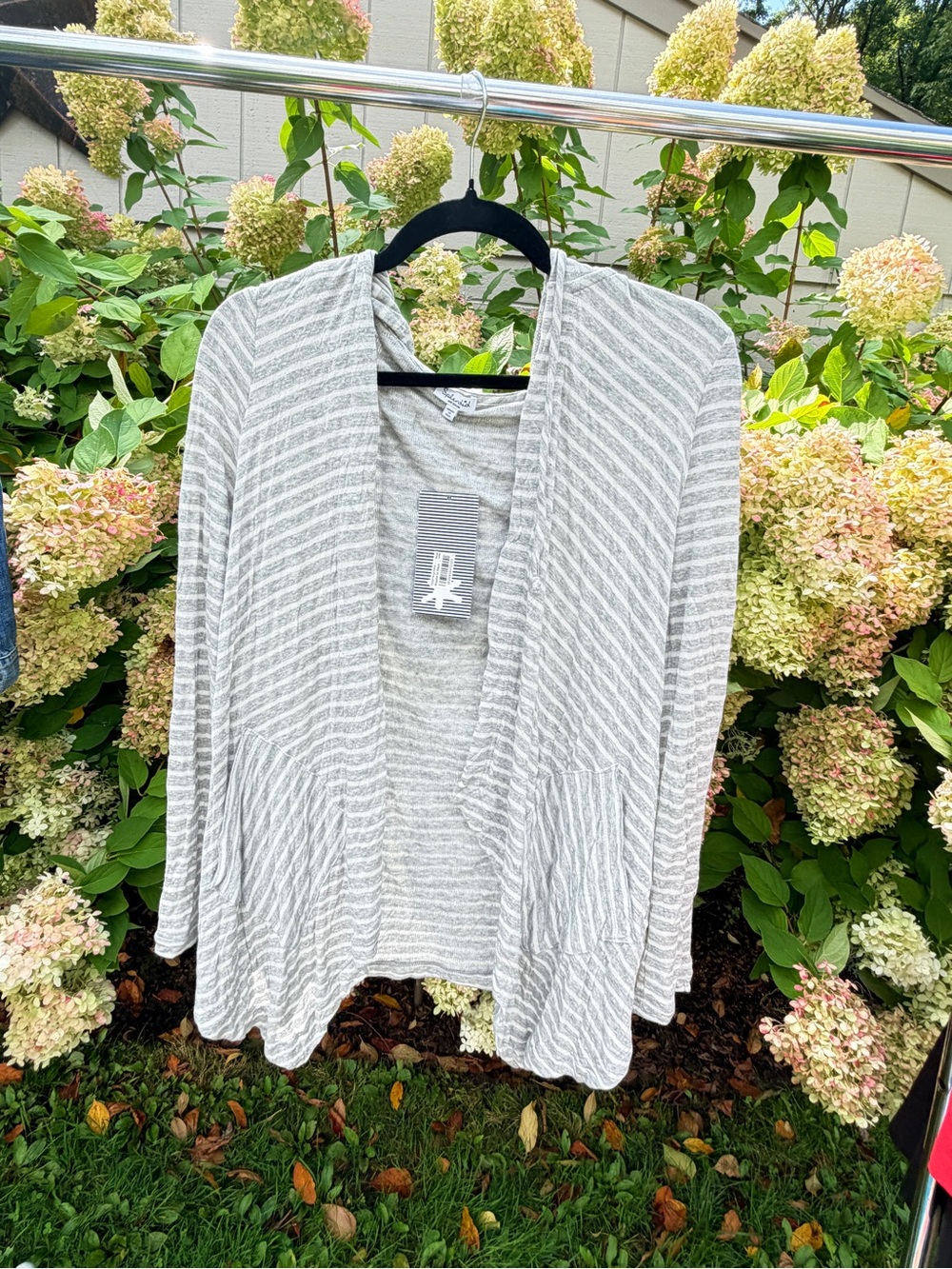 Splendid Light Gray & White Striped Open-Front Cardigan
